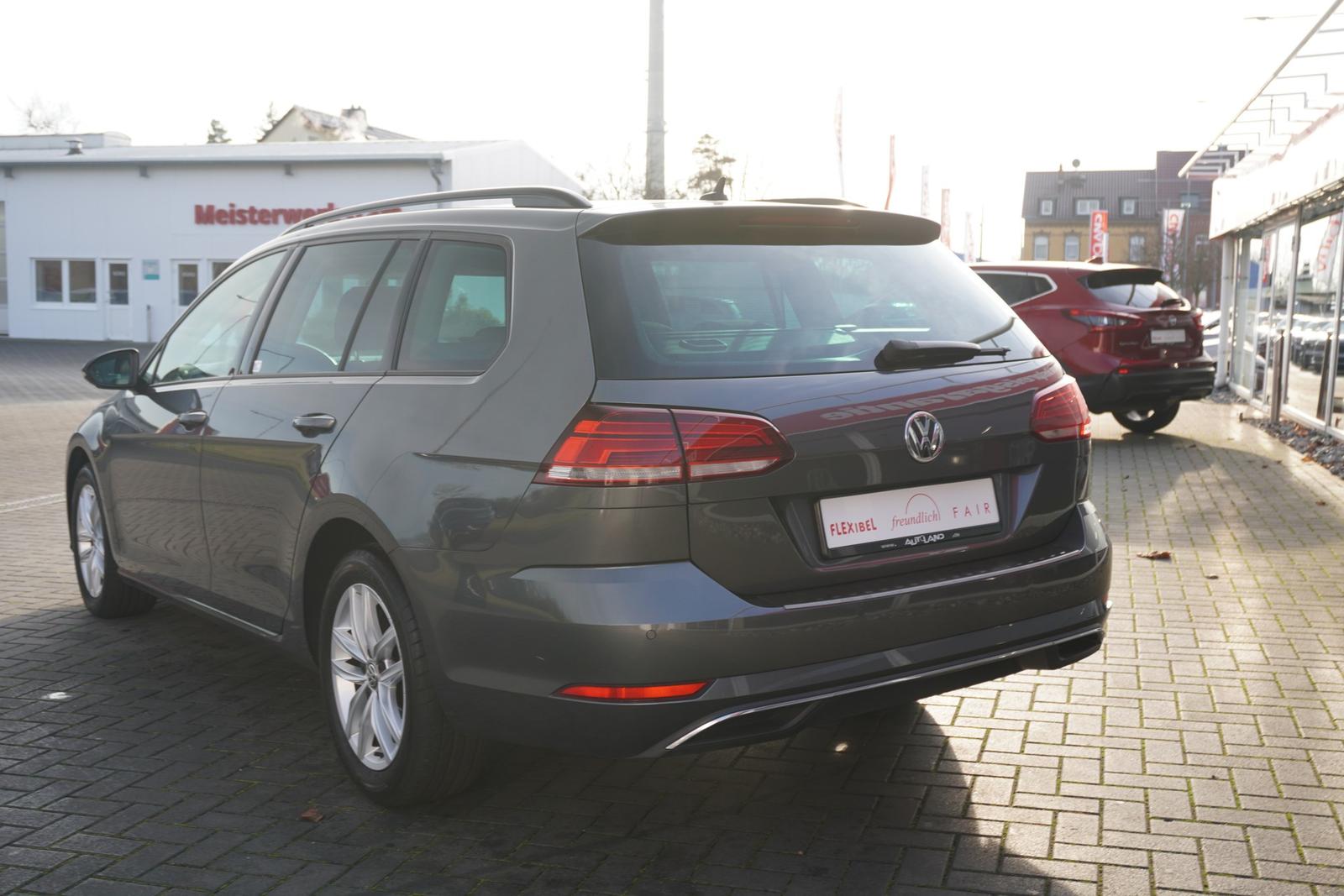 Volkswagen Golf VII Variant 1.0 TSI Comfortline LED Navi
