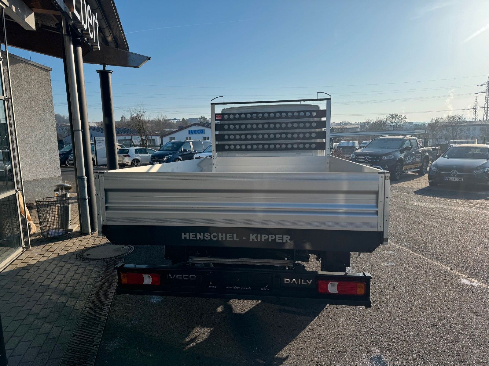 Fahrzeugabbildung Iveco Daily 35S14 A8*R3.450mm*Automatik*Kamera*3Sitze*