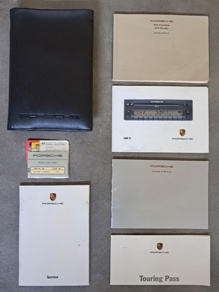 Porsche 993 Targa Deutsch Scheckheft Indischrot