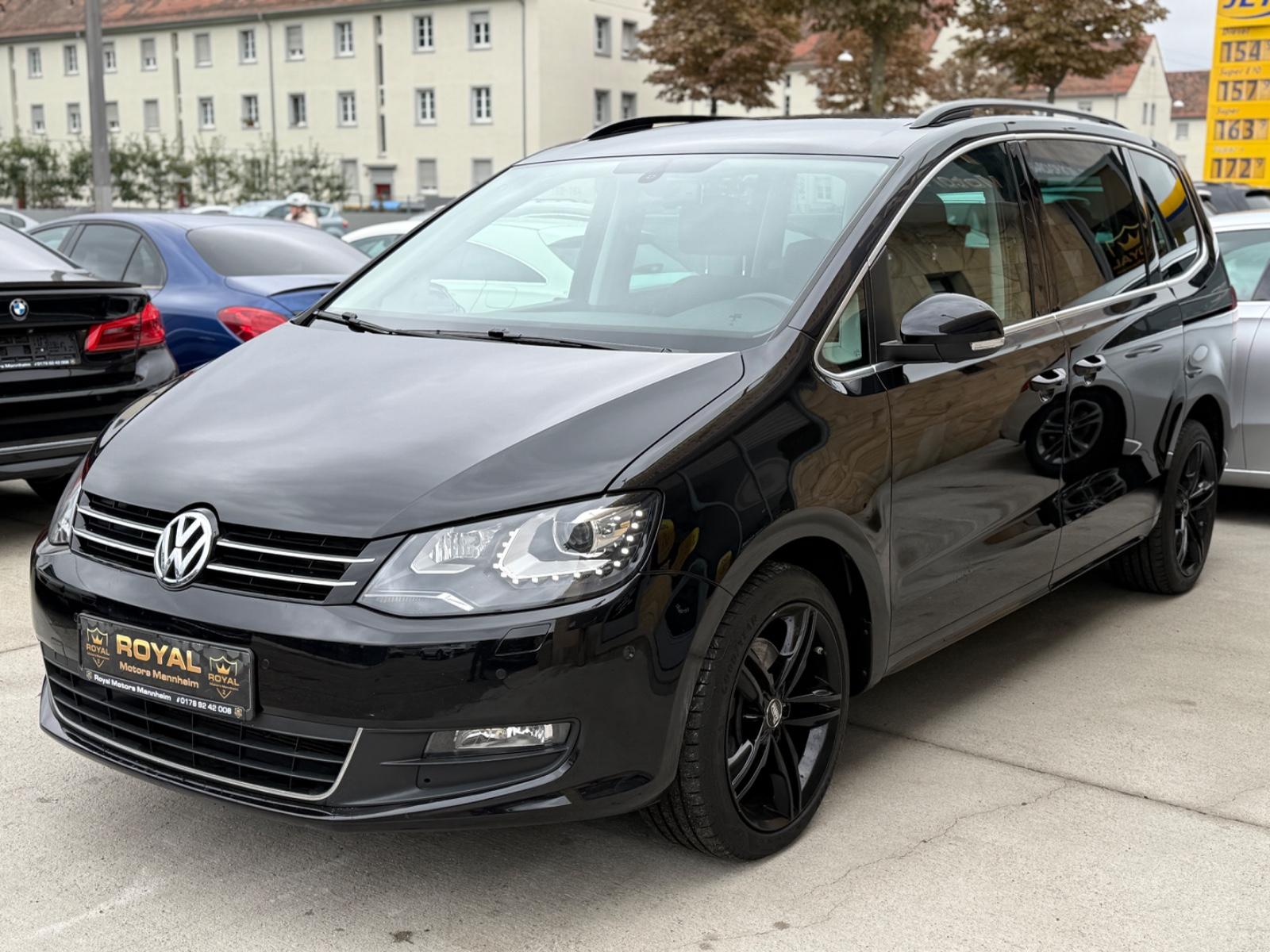 Volkswagen Sharan-DSG-7 Sitzer-Navi-PDC-SHZ-
