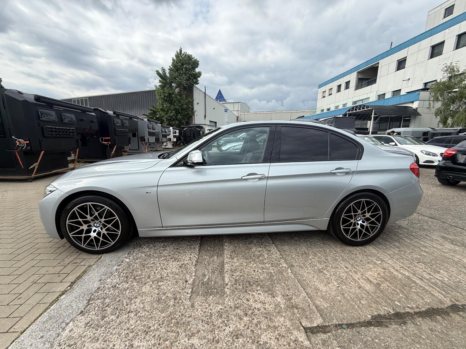 BMW 318i M Sport/LED/SHZ/Leder/Shadow Line