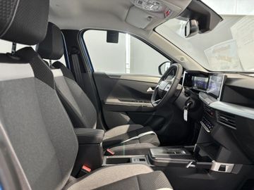 Fotografie des Opel Frontera 1.2 DI Hybrid 48V eDCT GS