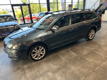 Skoda Superb Combi Exclusive *Navi*BiXenon*