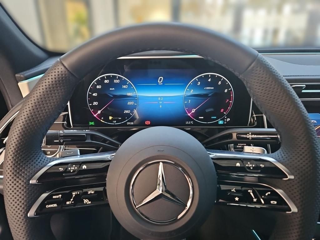 Fahrzeugabbildung Mercedes-Benz E 200 4M Limousine ++AMG+AHK+21''ZOLL+PANO+HEAD+