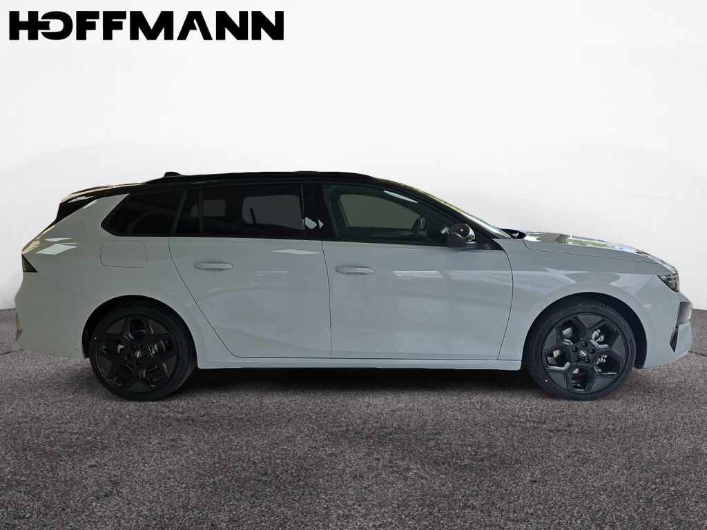Fahrzeugabbildung Opel Astra ST Hybrid 107 kW Ultimate (L)