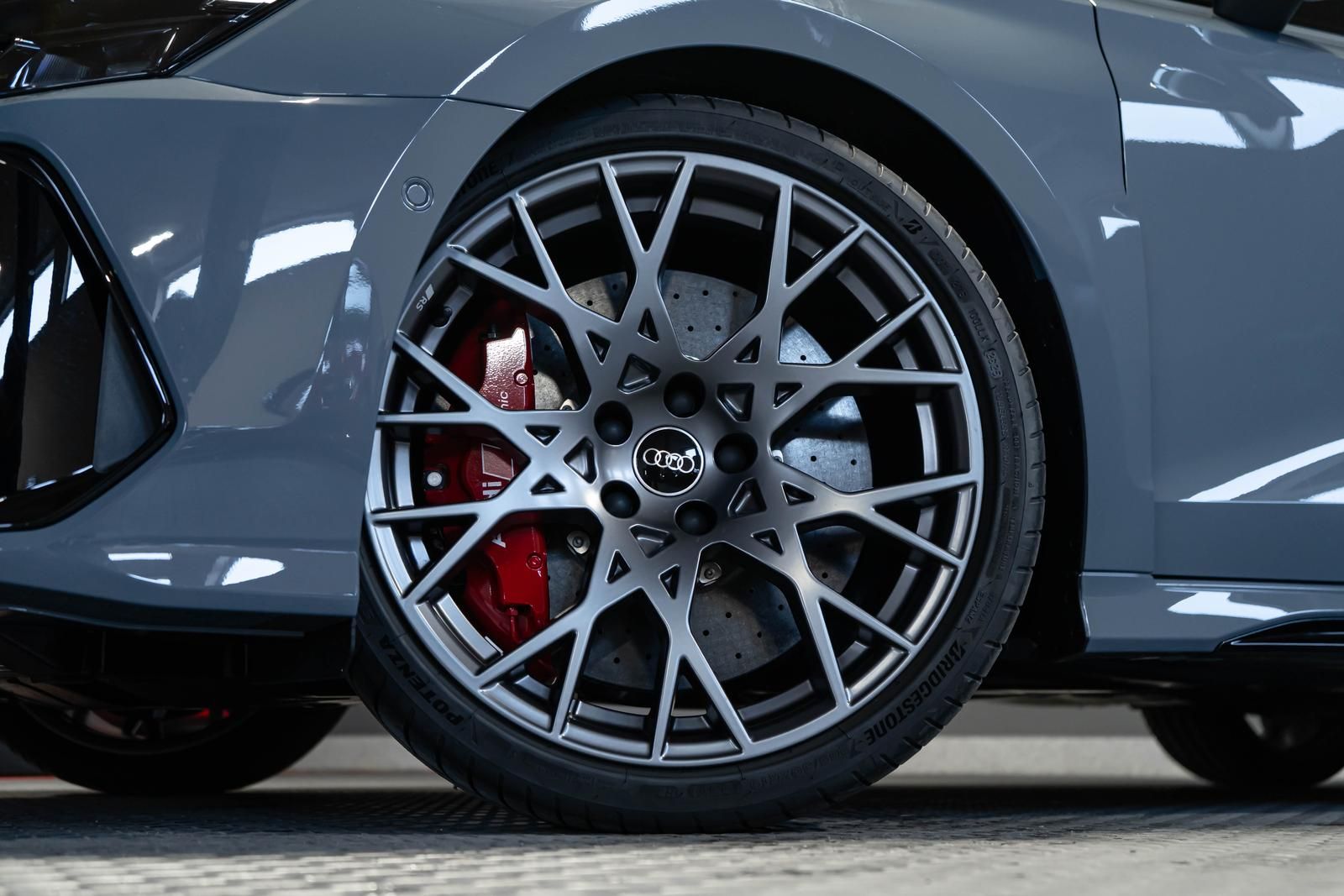 Audi RS3 2.5 TFSI quattro PANO SONOS KERAMIK RS-AGA foto 2