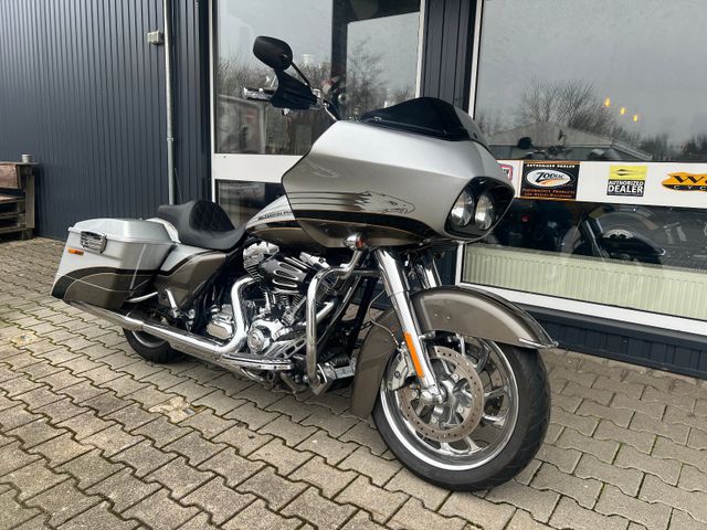 Harley-Davidson FLTRSE3 CVO Road Glide