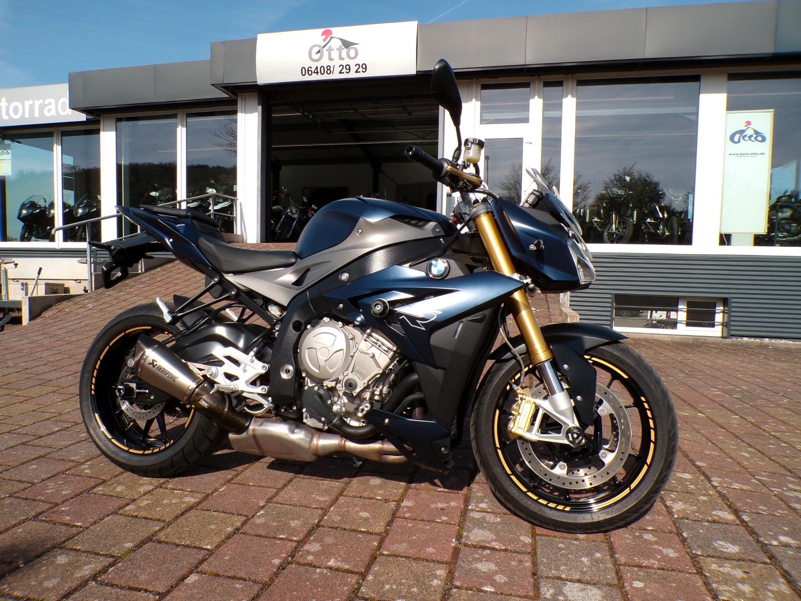 BMW S 1000 R DTC DDC Dyn Schalta Sportp Akrapovic