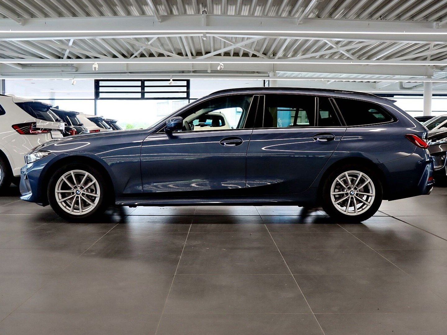 BMW 320d Touring Head-Up Sportsitze PDC Kamera foto 2