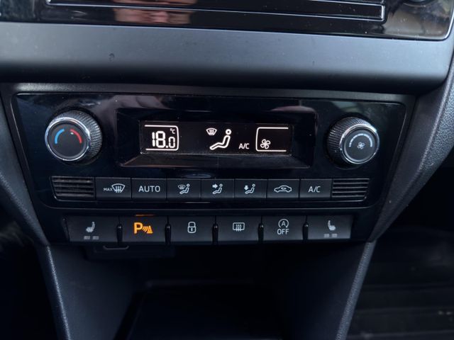 Skoda Rapid Spaceback Clever 1.4 TDI °Xenon°SHZ°Navi°