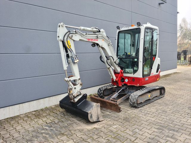 Takeuchi TB 225 V4 - Ketten neu