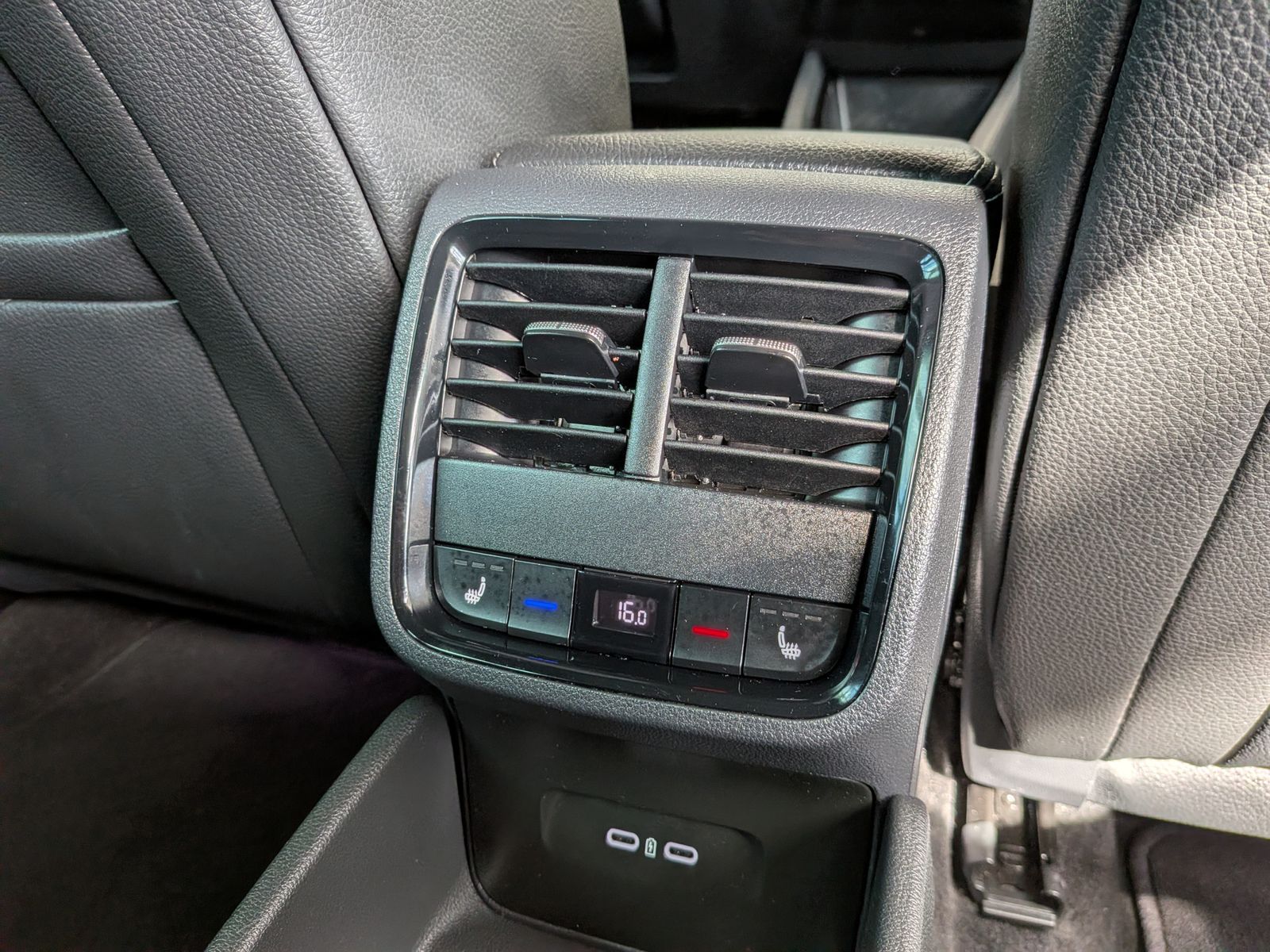 Fahrzeugabbildung SKODA Octavia 2.0 TDI Sportline Matrix Canton Pano ACC