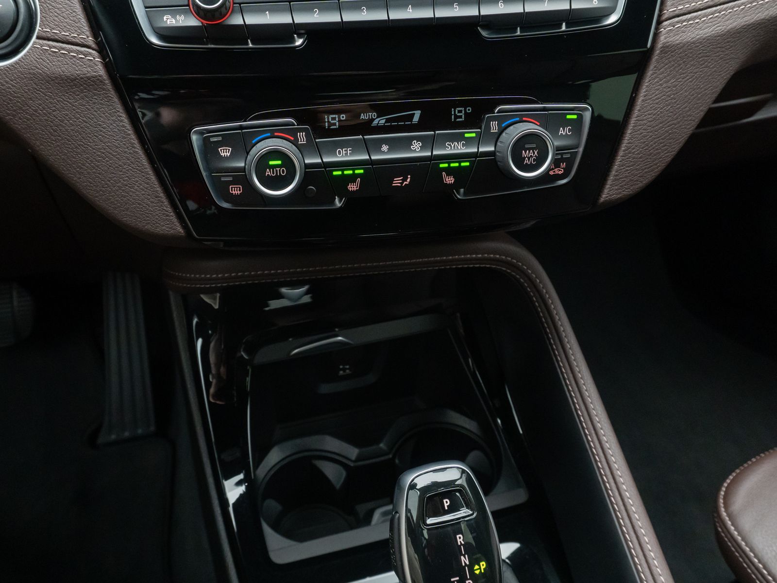 Fahrzeugabbildung BMW X1 xD20d M Sport Parkassist Lenkrhz HUD DAB HiFi