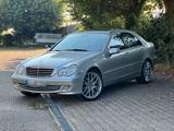 Mercedes-Benz Mercedes C220 CDI 8fach bereift Service Ne... - Mercedes-Benz C 220 aus 2005