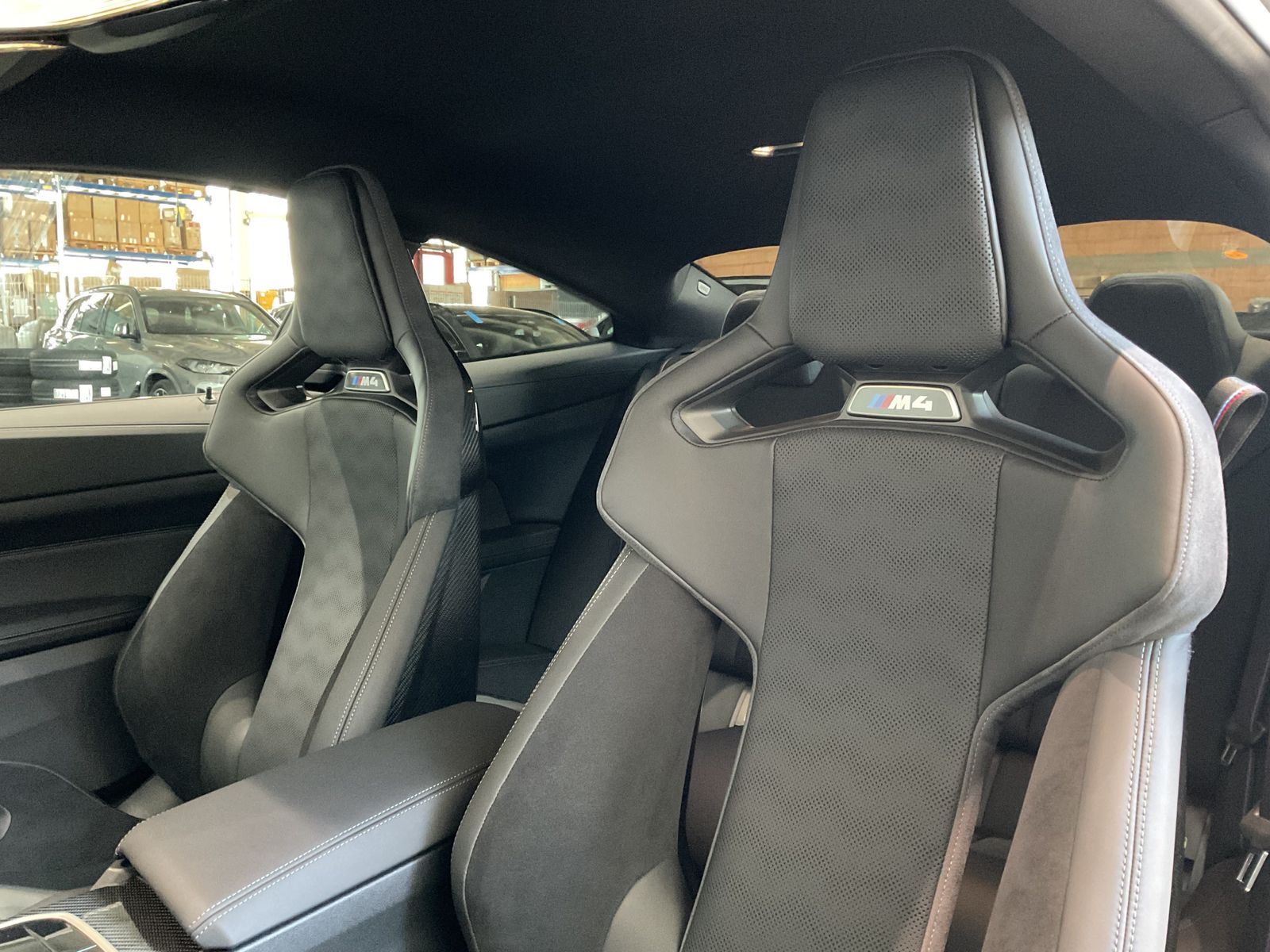 Fahrzeugabbildung BMW M4 Competition |M Carbon Keramik Bremse |Schalen