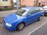 Skoda Octavia Kombi, Bj: 2004, TÜV 2027 - Skoda Octavia aus 2004: Kombi