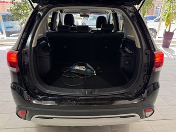Mitsubishi Outlander PHEV Basis Spirit 4WD