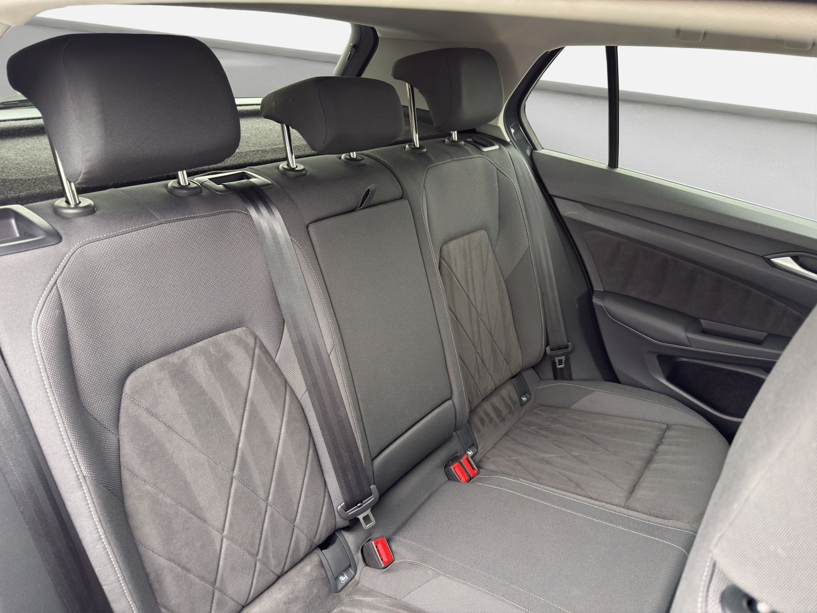 Volkswagen Golf - Bild 18