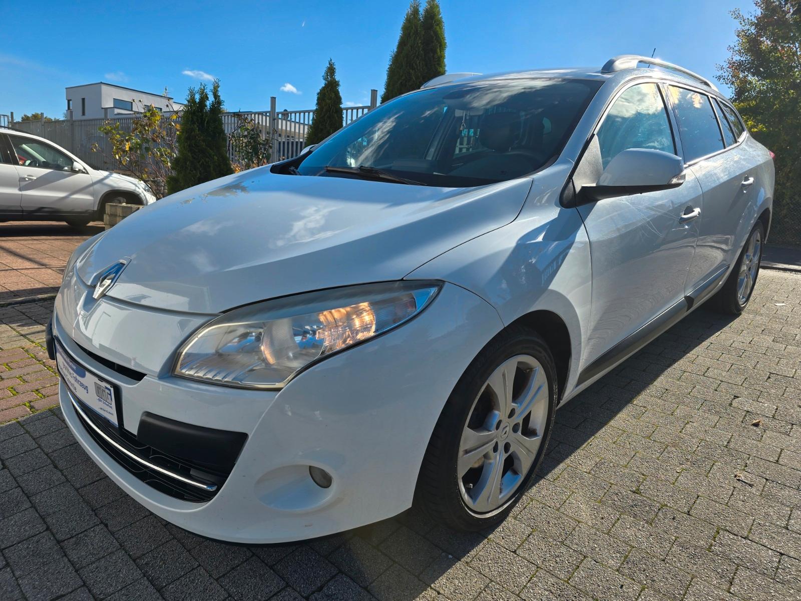 Renault Megane III Grandtour Dynamique, AHK, PDC, Navi