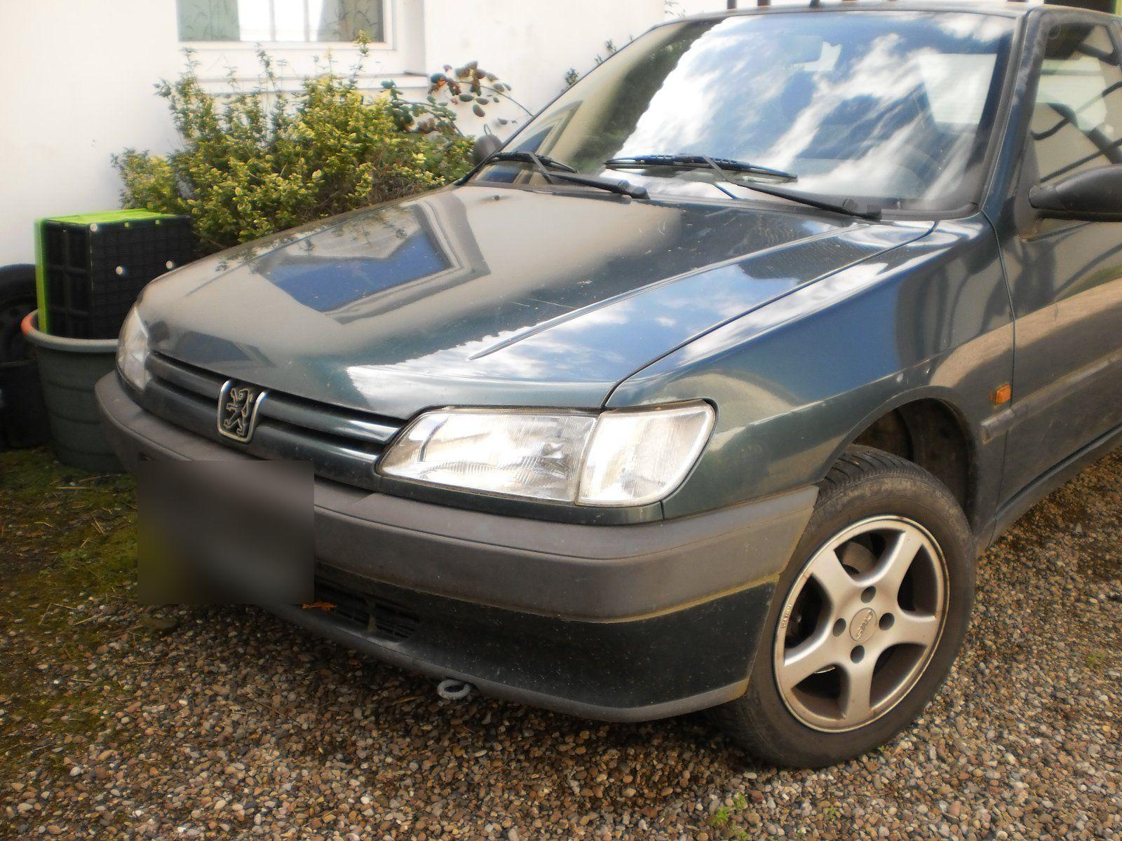 Peugeot 306