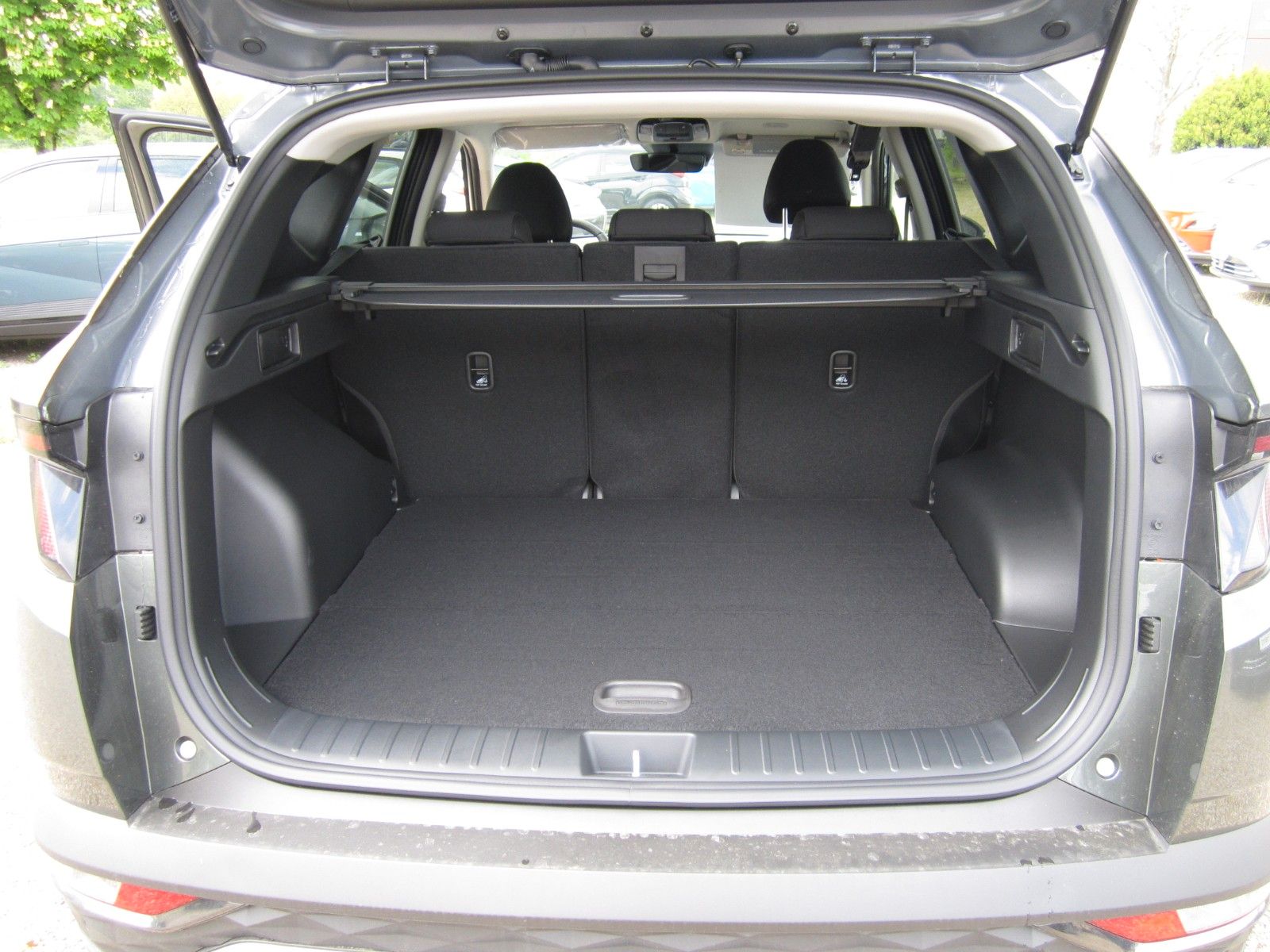 Fahrzeugabbildung Hyundai Tucson Trend Hybrid 2WD Tageszulassung
