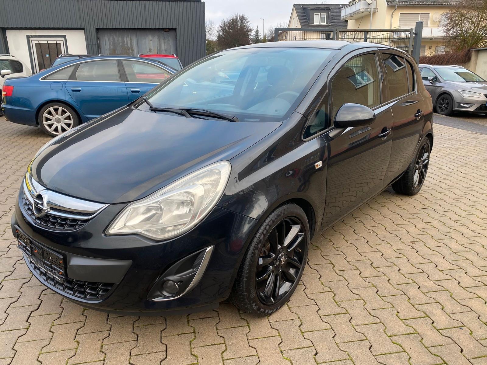 Opel Corsa D Color Edition