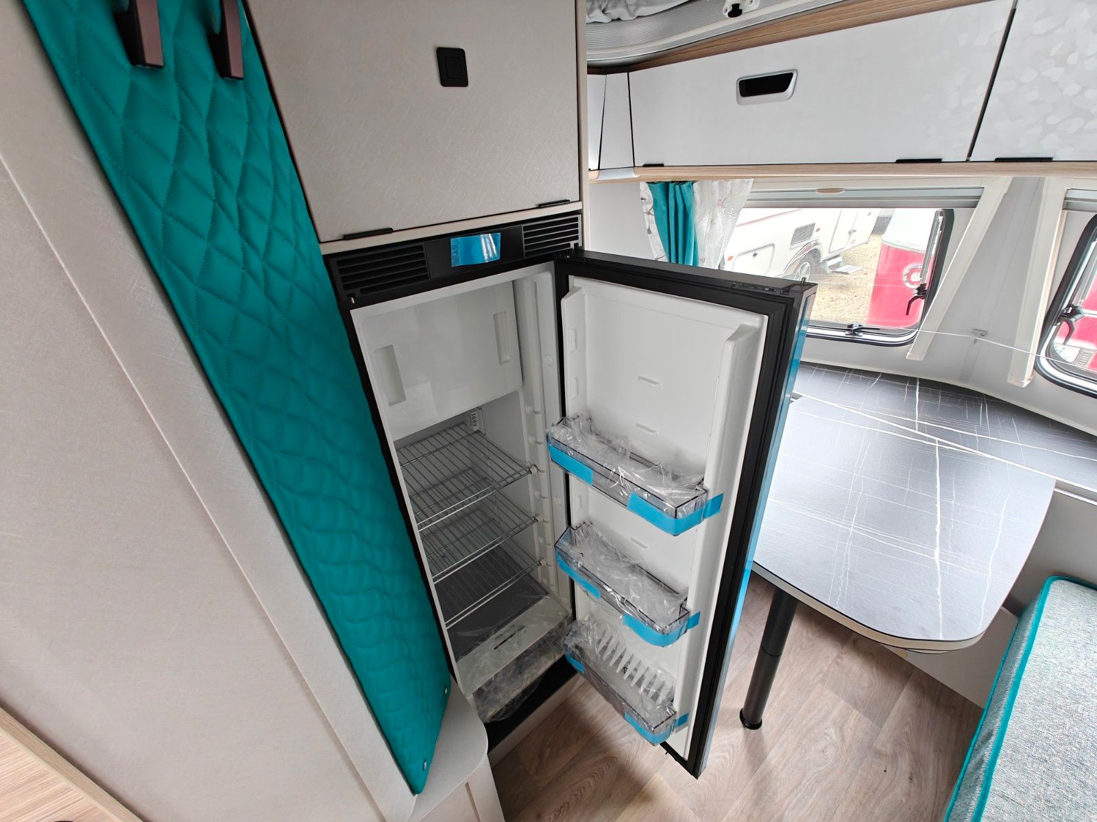 Fahrzeugabbildung HYMER / ERIBA / HYMERCAR Touring 642 Legend Urban 2026