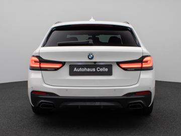 Fahrzeugabbildung BMW 540d xD Tour M Sport HUD HiFi Laserlicht 19``