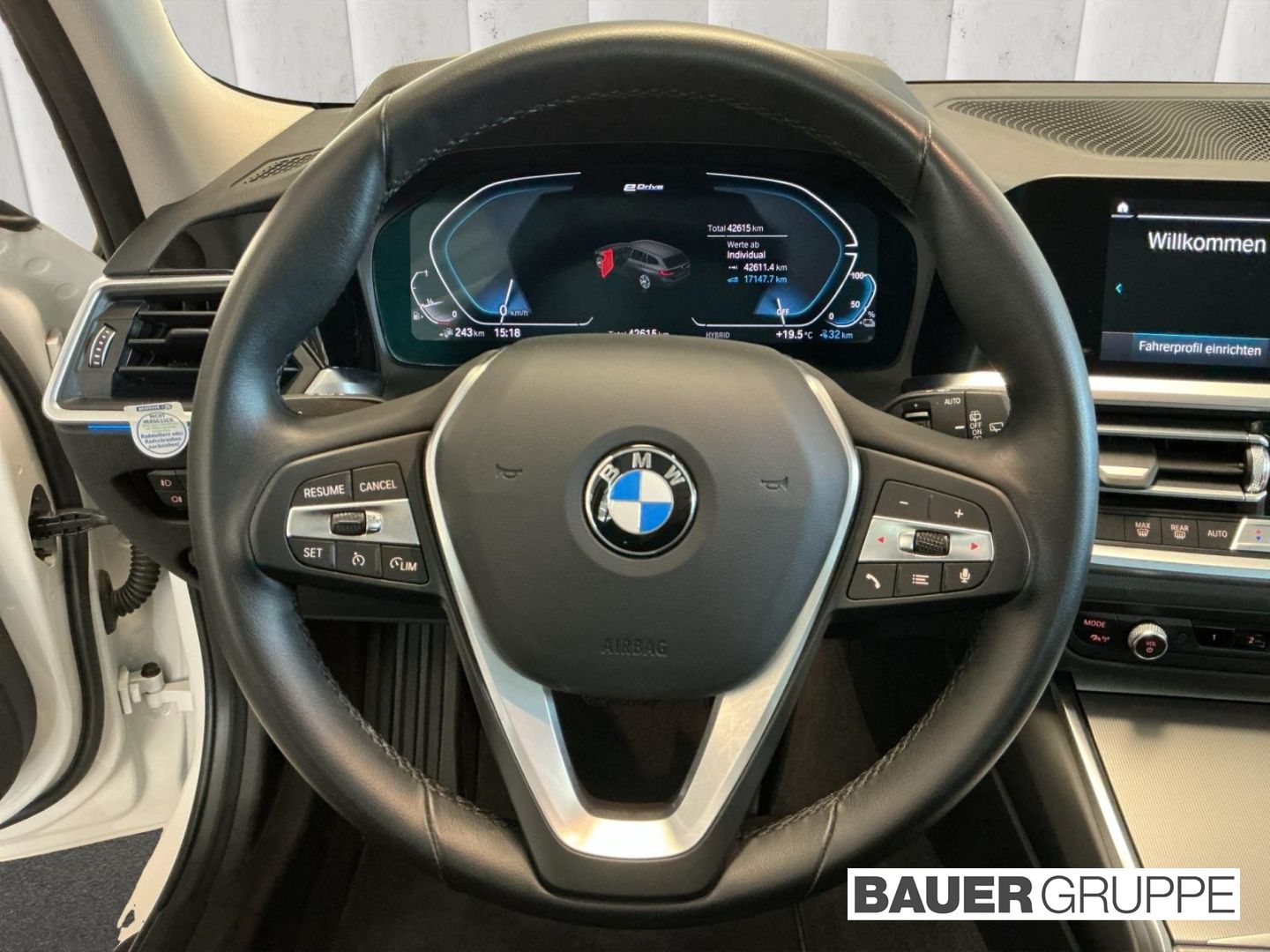 BMW 320 e Sport Line Touring AHK LED Komfortzugang P foto 11