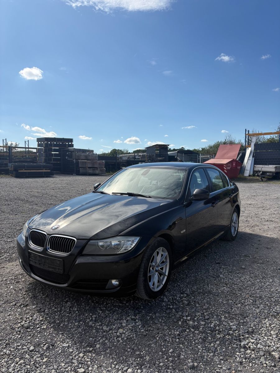 BMW BMW 325 3 Limousine 325 i xDrive