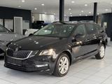 Skoda Octavia Combi Tour*AUTOMATIK*AHK* - Skoda Octavia Tour mit Diesel-Antrieb