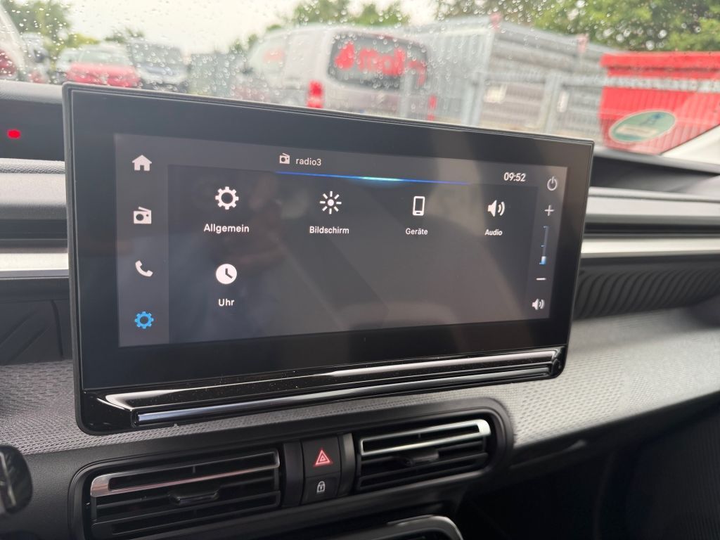 Fahrzeugabbildung Citroën C3 Turbo 100 PLUS + Winter Paket*Allwetterreifen