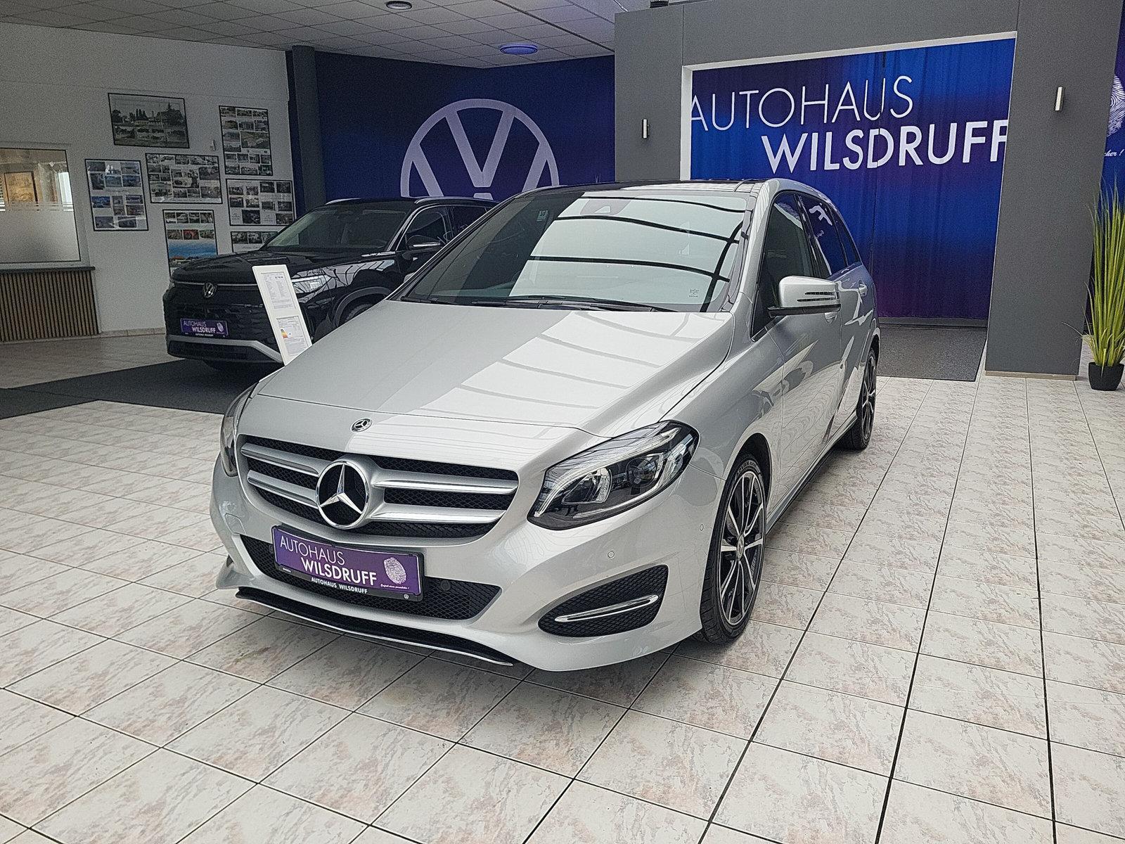 Mercedes-Benz B 250 4 Matic 2.0 TSI Tempomat Pano 8-fach ALU