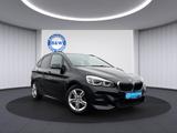 BMW 220 Active Tourer M Sport*HuD*PANO*AUTOMATIK*LED - BMW 220 Active Tourer in Düsseldorf