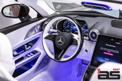 MERCEDES-BENZ SL 680 4M Monogram Series Hood with Maybach Logo