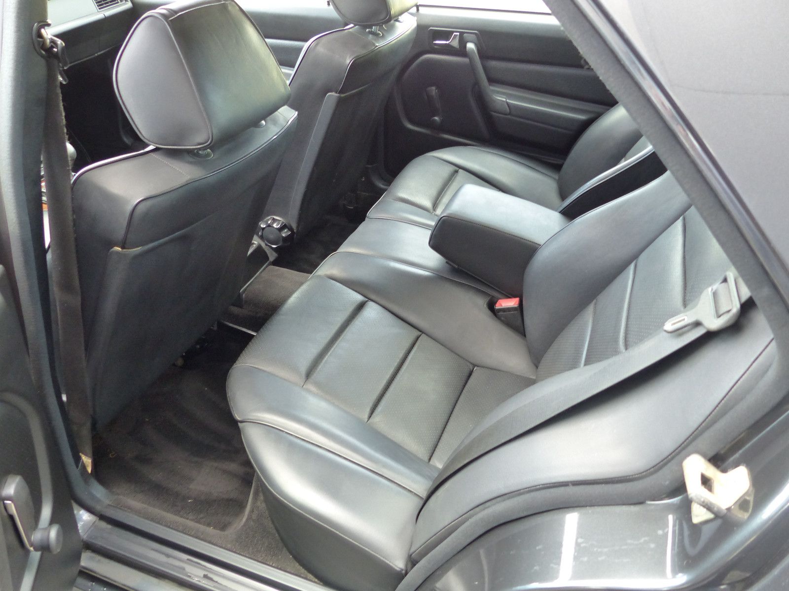 Fahrzeugabbildung Mercedes-Benz 190 E 2,3 16 V * 1.Hand* Erstlack*