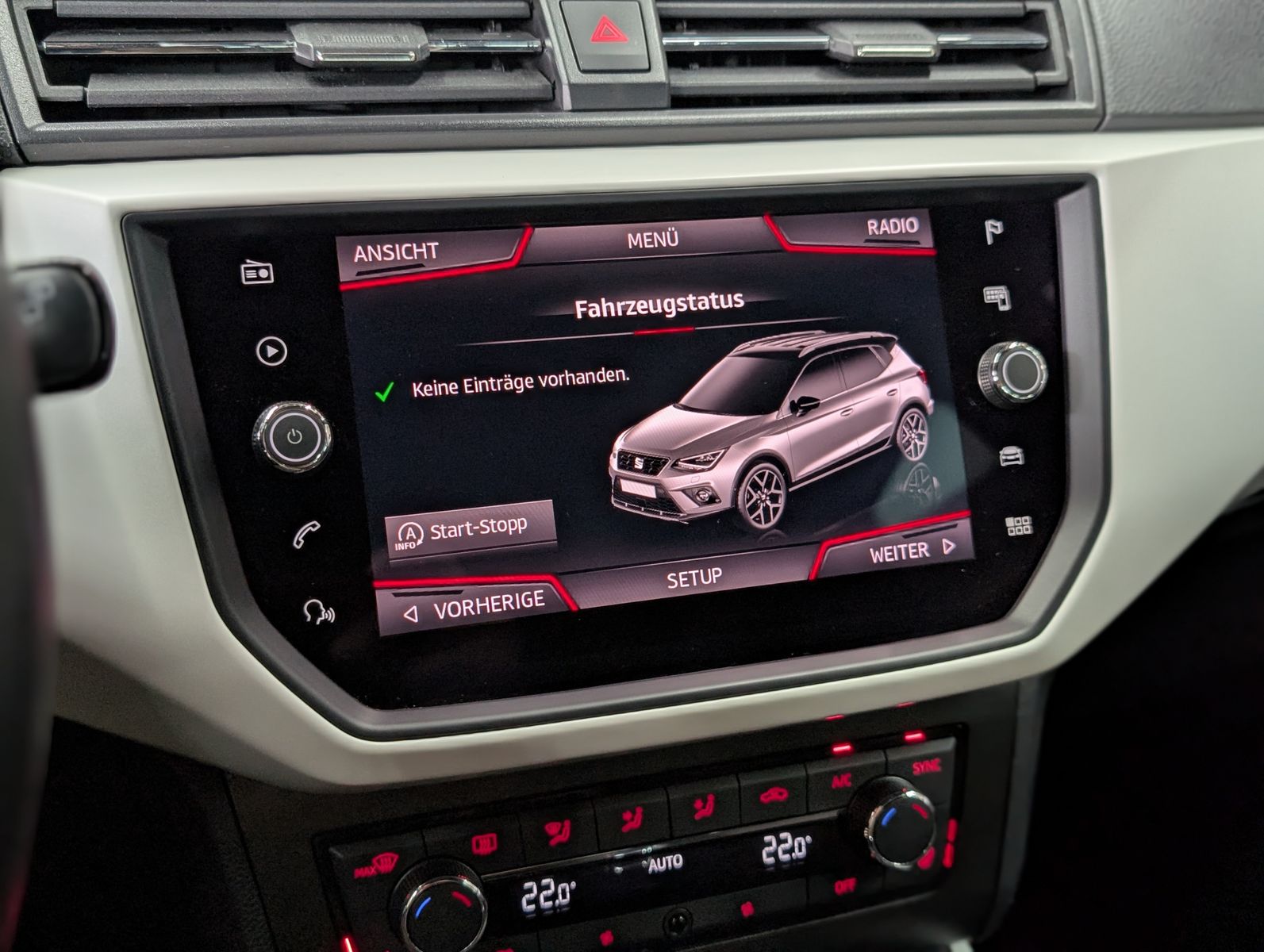 Fahrzeugabbildung SEAT Arona Xcellence FULL-LINK LED KESSY SHZ TEMP ALU