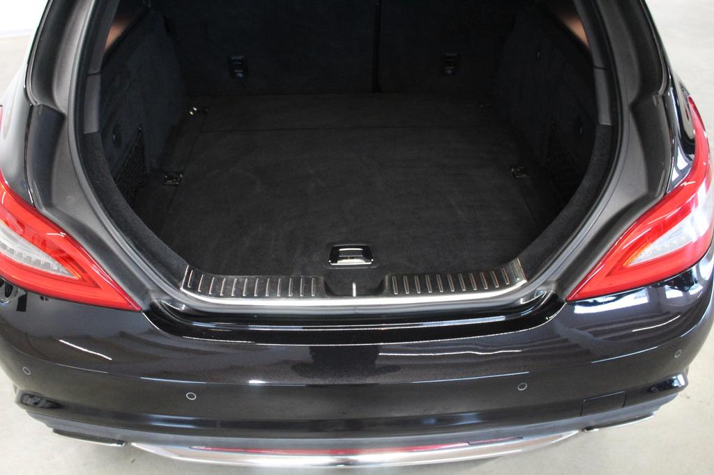 Mercedes-Benz CLS 500 Shooting Brake