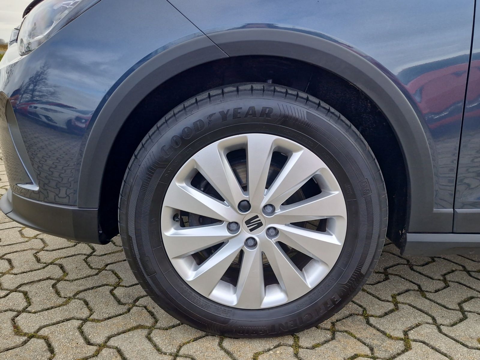 Fahrzeugabbildung SEAT Arona Style 1.0 TSI LED Klima SH