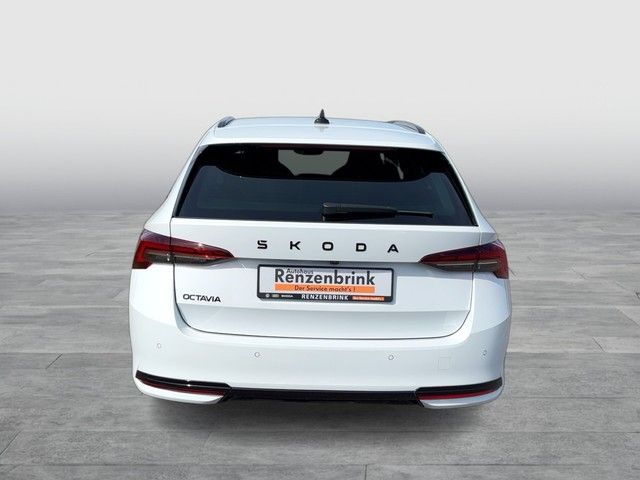 Octavia Combi 2.0 TDI Sportline DSG 360°+HUD+MAT