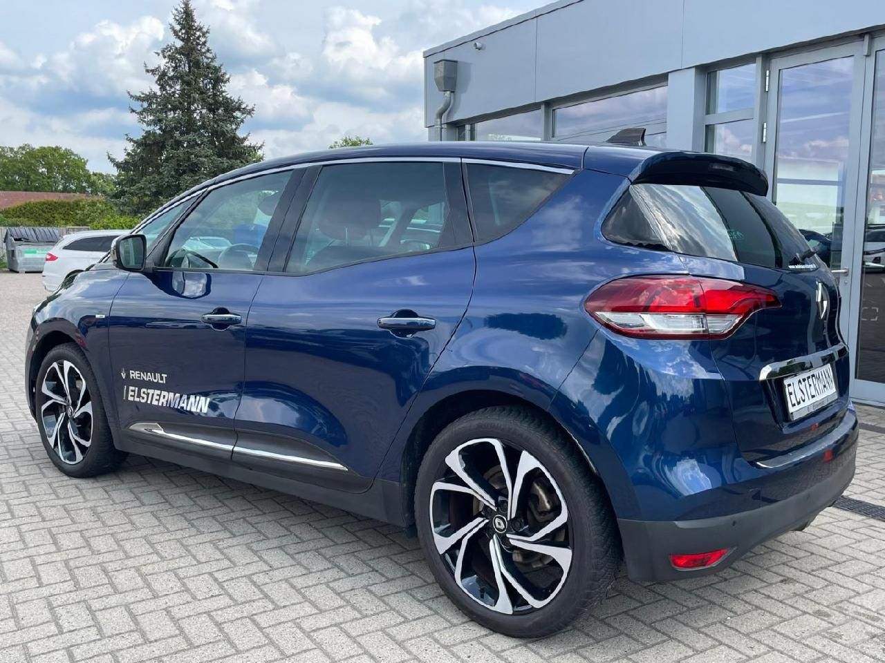 Detailbild 6 Scenic IV dCi 110 BOSE Edition SHZ*Navi*PDC 