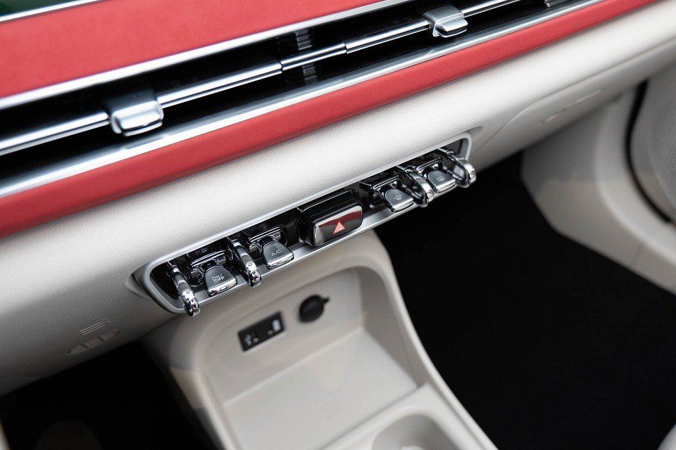 Fahrzeugabbildung GWM ORA 03 400 PRO+