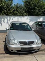 Lancia Lybra 2.0 Service Neu - Lancia aus 2003
