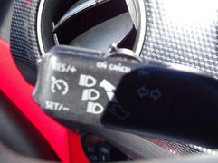Fahrzeugabbildung Volkswagen up  move up  BMT/Start-Stopp Automatik 1-HAND/5-