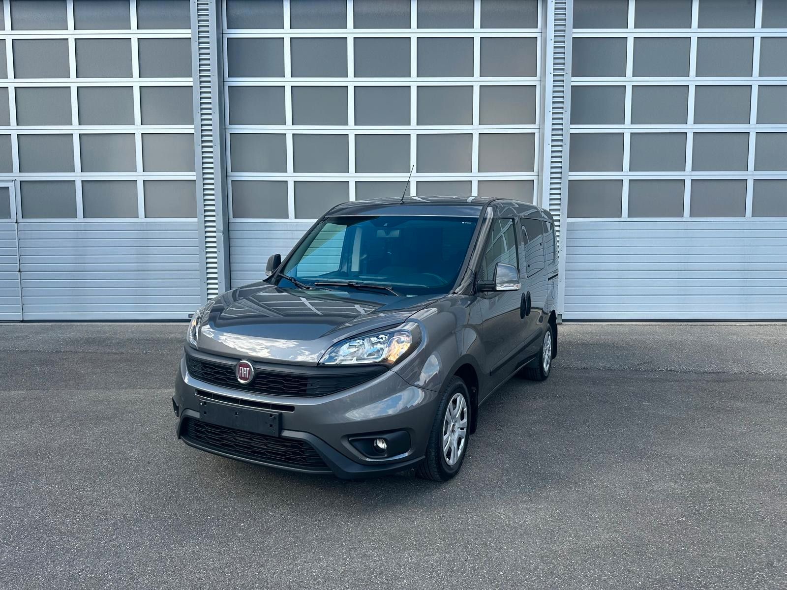Fiat Doblo , 6 Gang, Diesel, 5 Sitzer