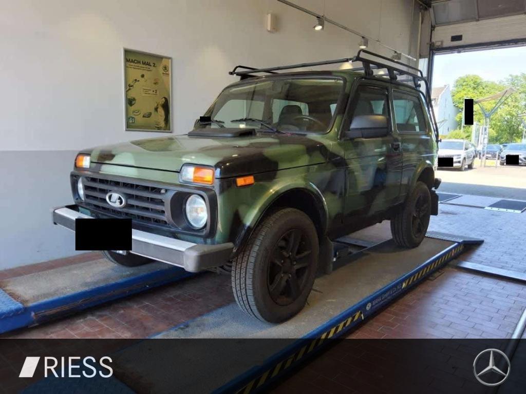 Lada Taiga Lada 1.7 4x4 camouflage Dachträger
