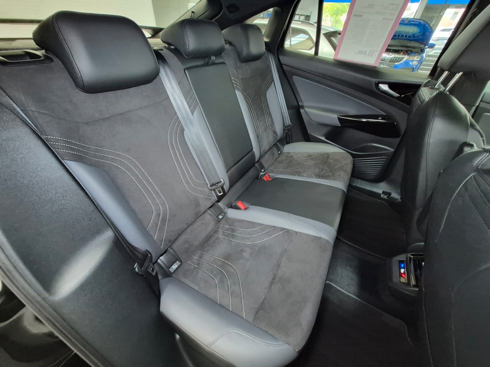 Volkswagen ID.5 Pro 128kW/77kWh AHK Wärmep. IQ.LIGHT Kamera foto 24