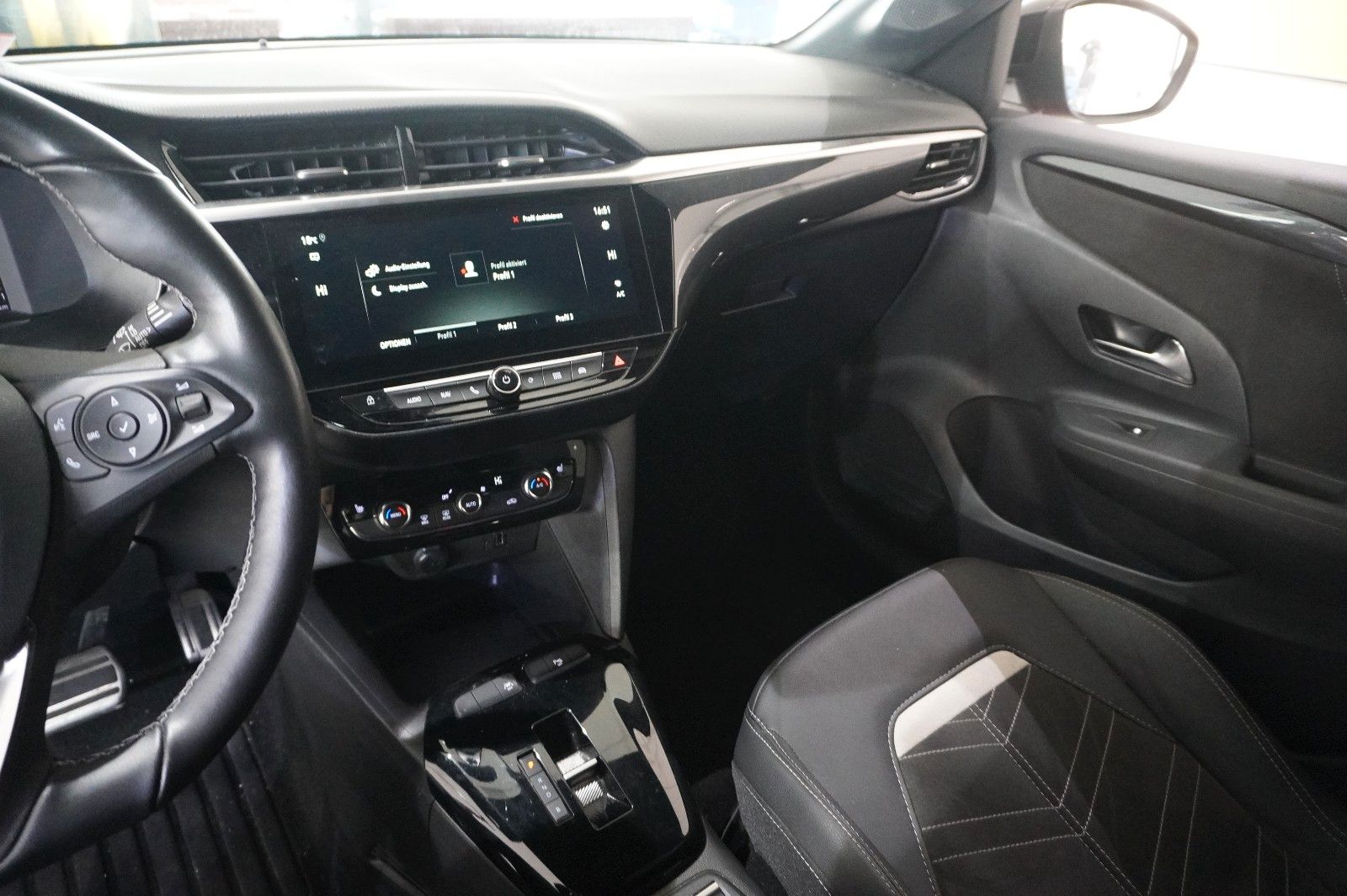 Fahrzeugabbildung Opel Corsa-e F GS SPORT 1-PHASIG NAVI/LED/KAMERA/DAB+