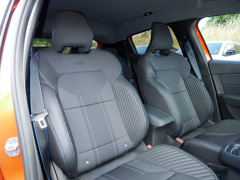 Fahrzeugabbildung Renault Clio Esprit Alpine TCe 90