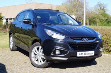 Hyundai ix35 Style 2.0 Style PANORAMADACH-NAVI-KAMERA-WR